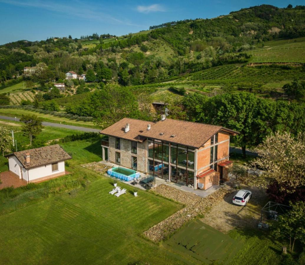 Villa Cristallo Private Apartment Fontanelice Exteriér fotografie